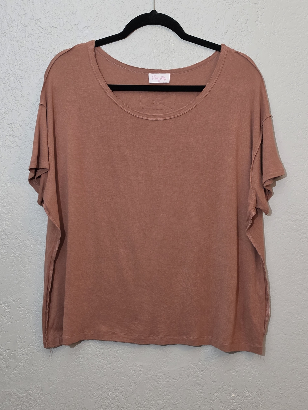 Pink Lily Relaxed Scoop Neck Short Sleeve Top in Dusty Rose Womens Medium